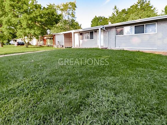 3rd image of 10310 Bon Oak Dr