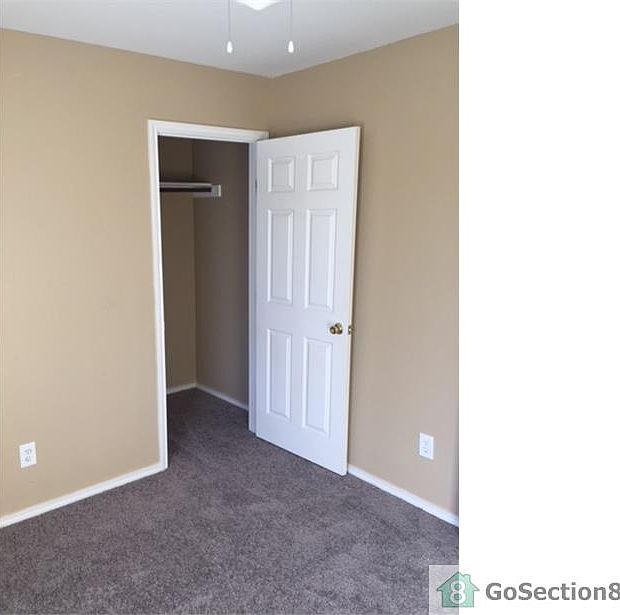 2nd image of 768 Avondale Ave APT 401