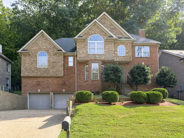 7100 Still Spring Hollow Dr, Nashville, TN 37221