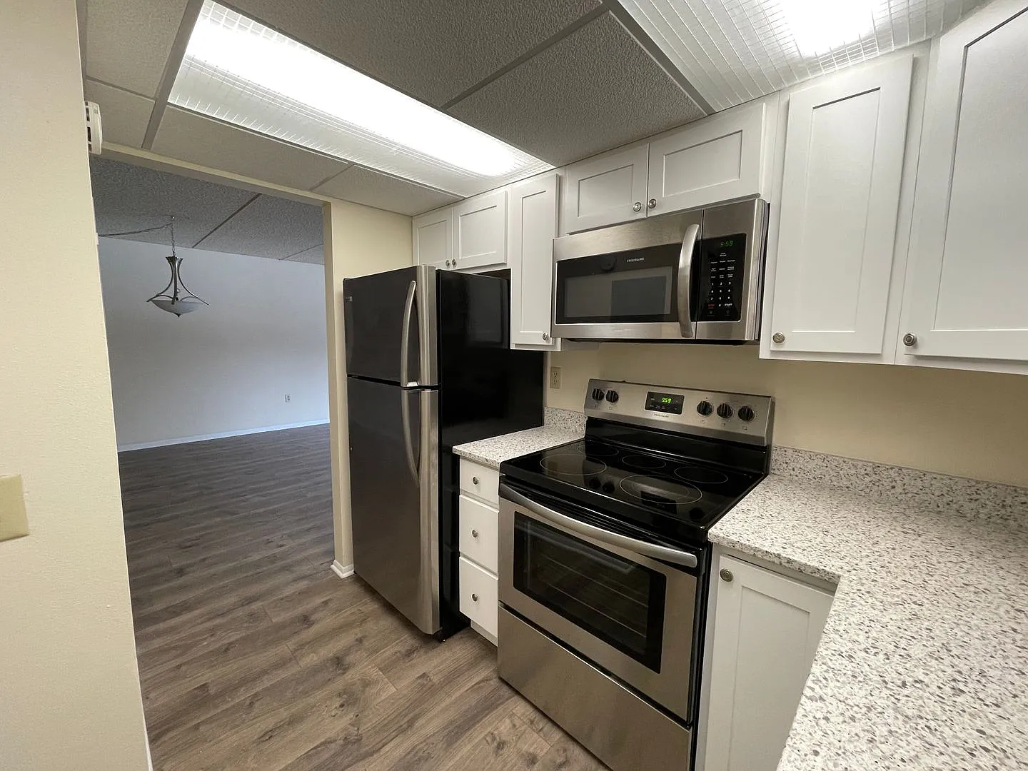 Wingra West Apartments — Photo 4