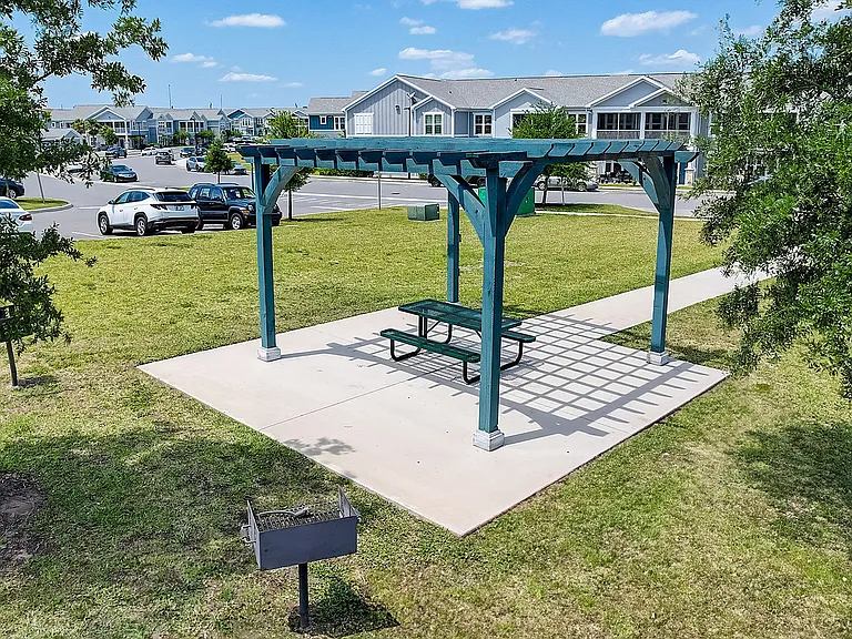 Springs at Posner Park — Photo 14