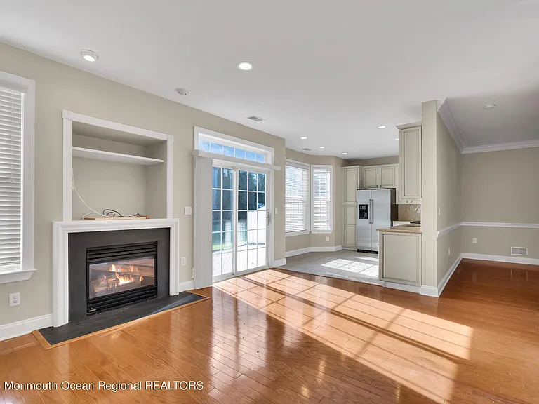 143 Shinnecock Dr — Photo 10