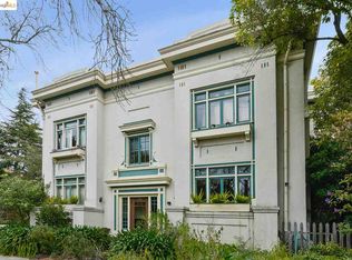 2901 Hillegass Ave #2, Berkeley, CA 94705
