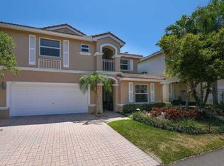 1084 Corkwood St, Hollywood, FL 33019