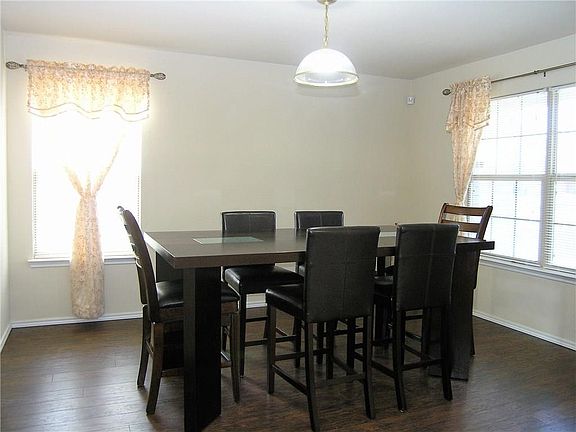5th image of 5328 Cameron Dr