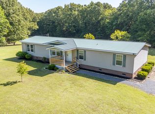 1125 Clifft Rd, Bolivar, TN 38008