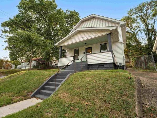 137 Sycamore St, Huntington, WV 25705