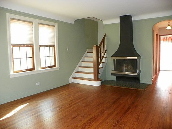 2nd image of 10816 S Campbell Ave