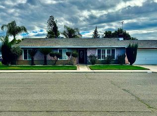 810 Rayser St, Kingsburg, CA 93631