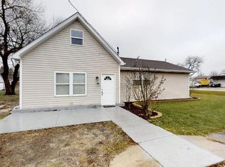 205 E Grove St, Wheatfield, IN