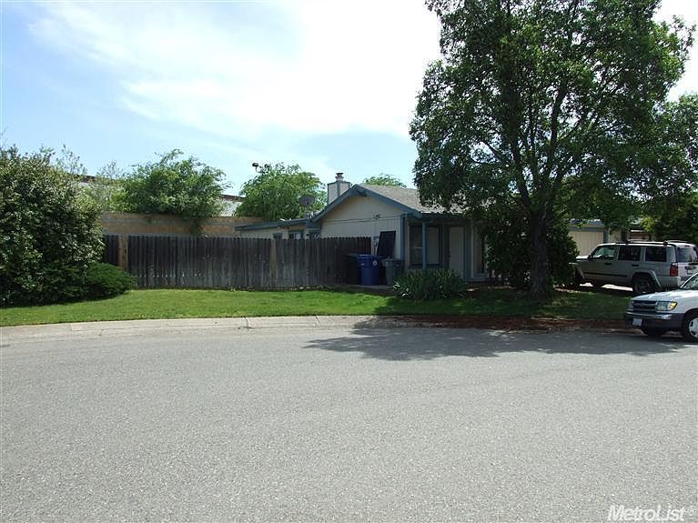 1st image of B 117 Hoxsie Ct