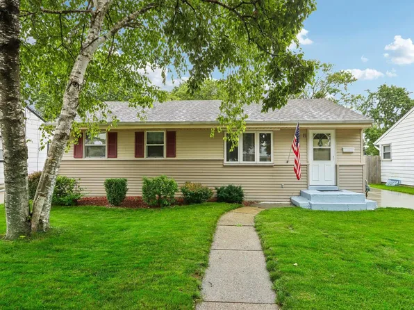 5060 North 83rd STREET, Milwaukee, WI 53218