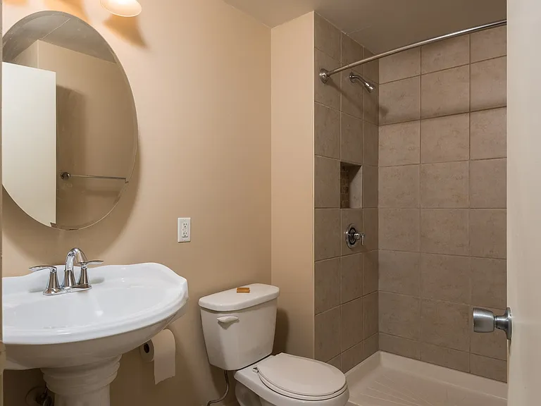 Fox Brook Townhomes — Photo 15