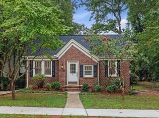 8 Club Dr, Greenville, SC 29605