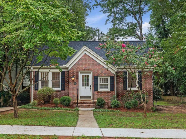 8 Club Dr, Greenville, SC 29605