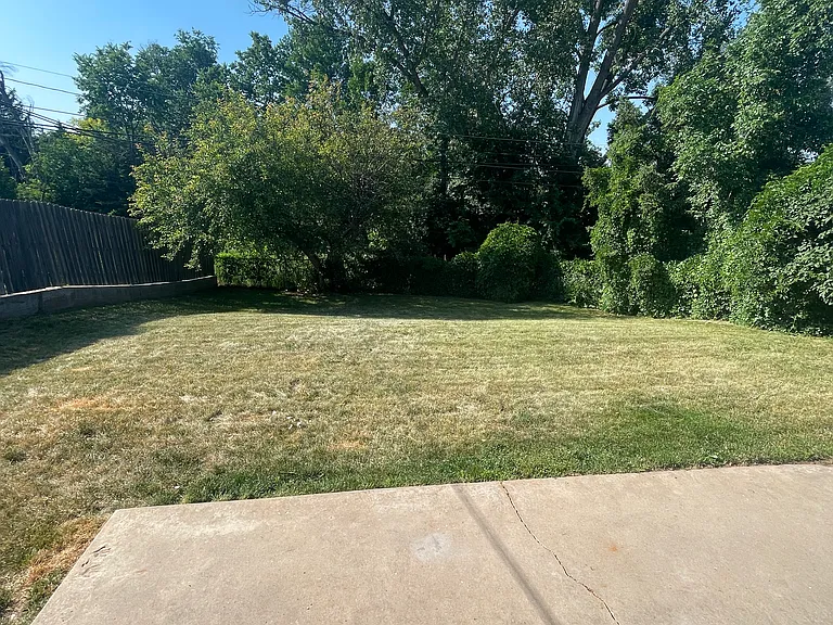 3602 Brookside Dr — Photo 34