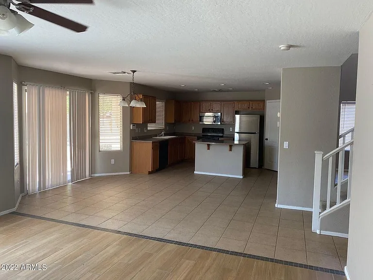3441 E Anika Ct — Photo 6