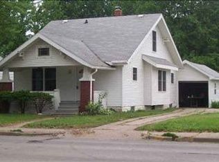 2005 Benham Ave, Elkhart, IN 46516