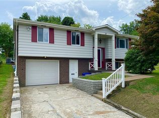 27 Flora Rd, Pittsburgh, PA 15227