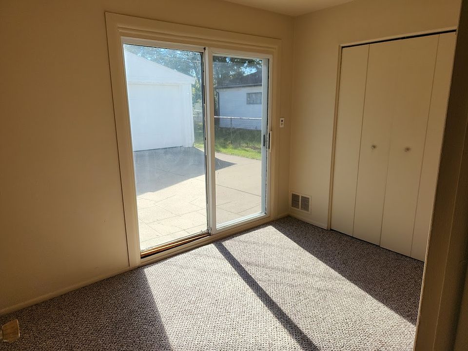 19878 Abrahm St, photo 10