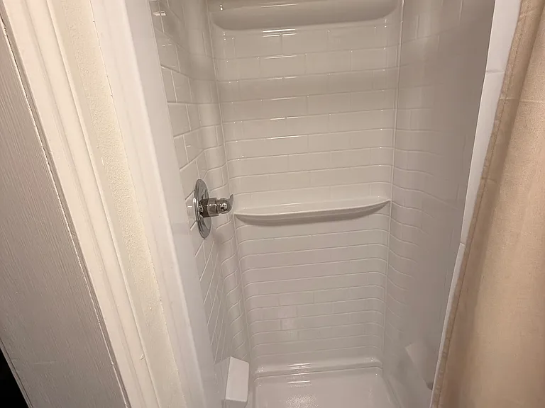 10137 Field Ln — Photo 6