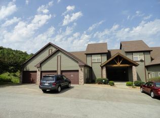 1281 Golf Dr, Branson West, MO 65737