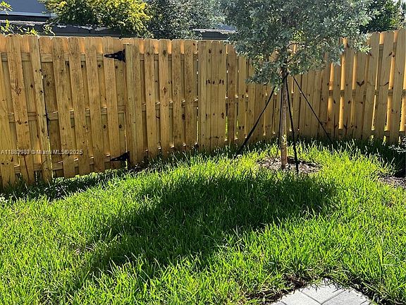 4th image of 4619 NW 118th Ave #4619