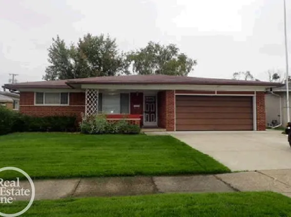 30632 Moulin Ave, Warren, MI 48088