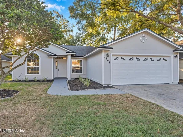 7762 E ENDERBY Avenue E, Jacksonville, FL 32244