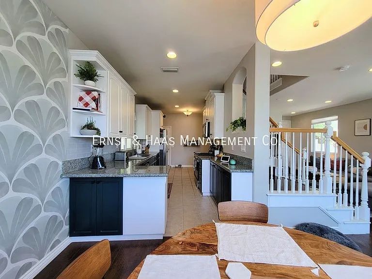 15616 Firmona Ave — Photo 9