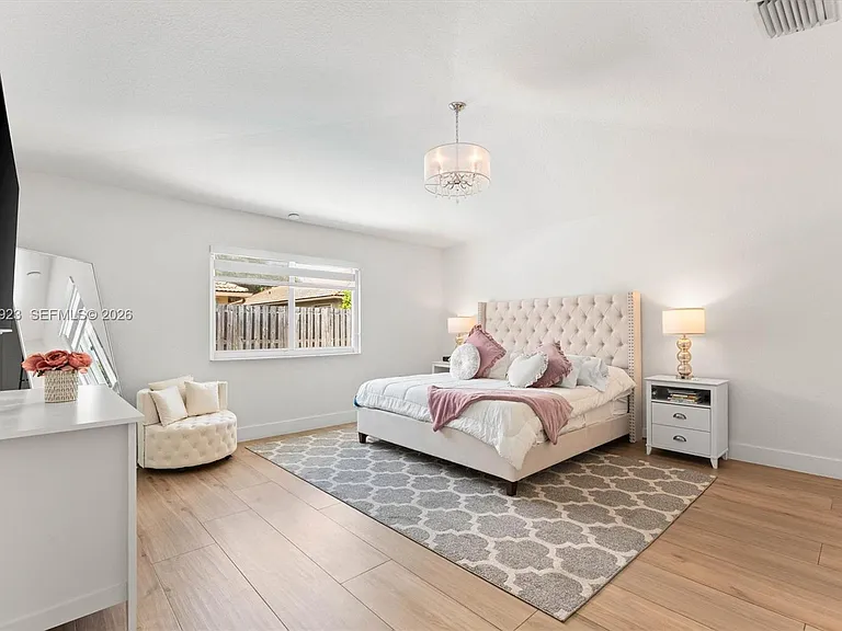 16841 SW 5th Ct — Photo 13