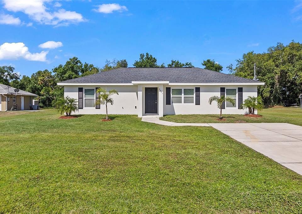 1st image of 2947 SE Rowena Ave
