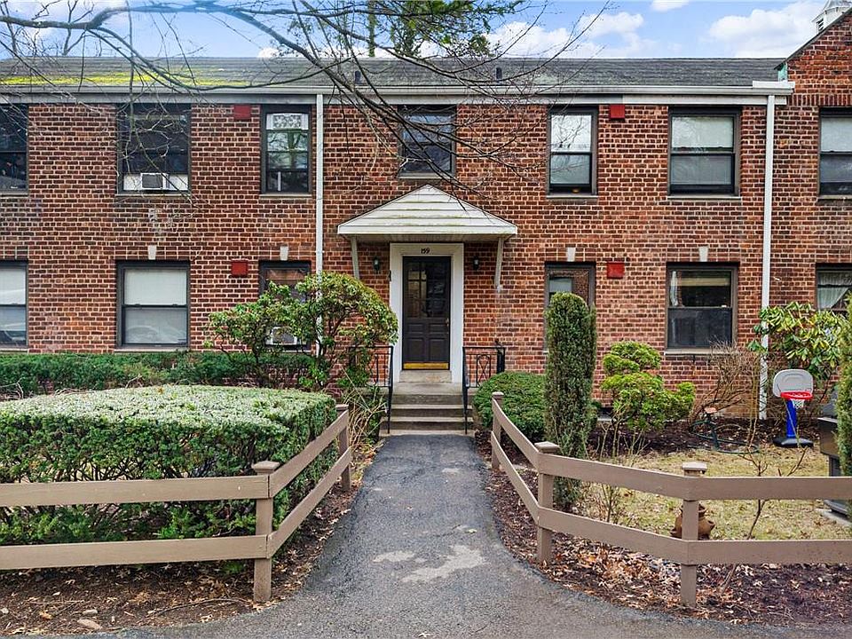 1st image of 159 E Hartsdale Avenue #1B