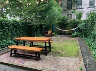 111 Saint Johns Pl #1R, Brooklyn, NY 11217