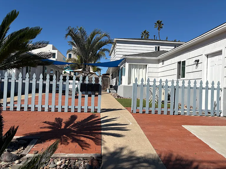 2254 Seaside St #2254 — Photo 9