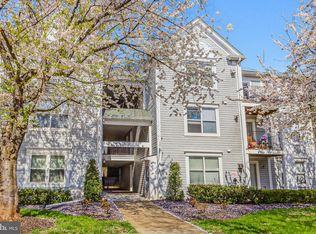 10007 Vanderbilt Cir APT 12, Rockville, MD