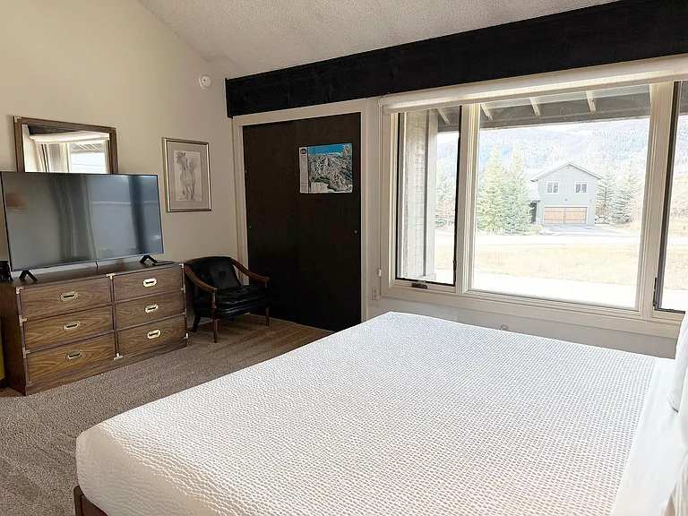 2080 Trollhaugen Ct #310 — Photo 20