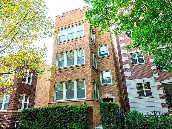 Photos are of Apt 1 in the building which is similar format and style to Apt 3.