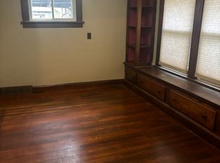 11104 Thrush Ave, Cleveland, OH 44111