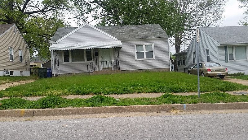 1st image of 1241 Baden Ave