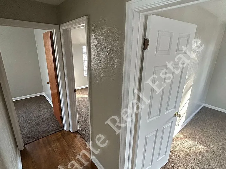 3811 Wallwerth Dr #1 — Photo 10