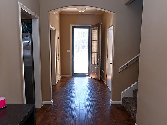 3rd image of 7900 Ivy Lake Ln