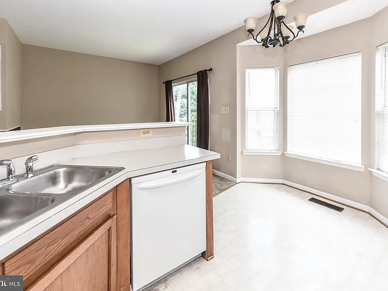 13100 Watchwood Ln — Photo 14
