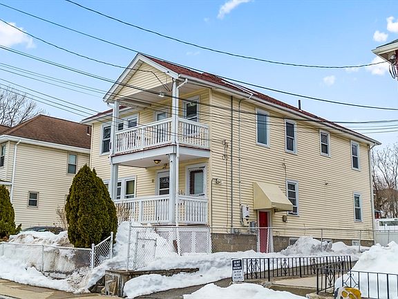 3rd image of 8 Hillview Ave
