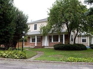 23 Bell Ln, Bayville, NY 11709