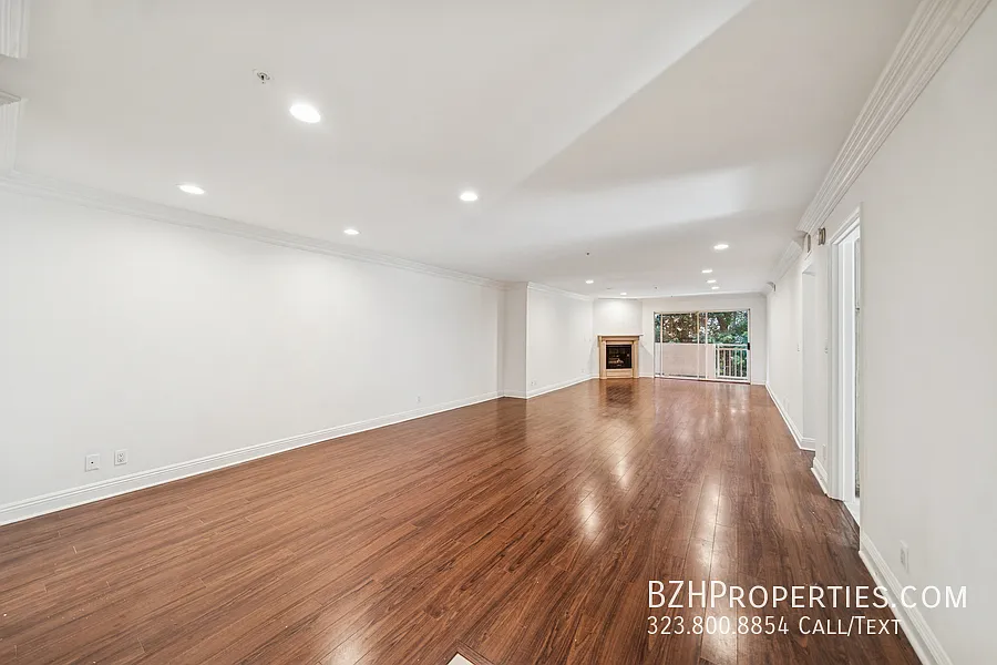 Building Photo - 1508 Greenfield
