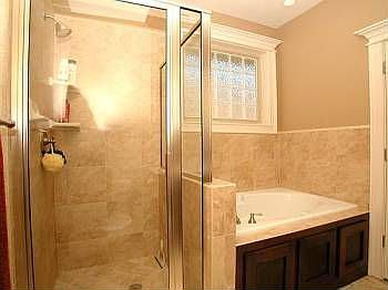 5th image of 54 N Sherwood Dr