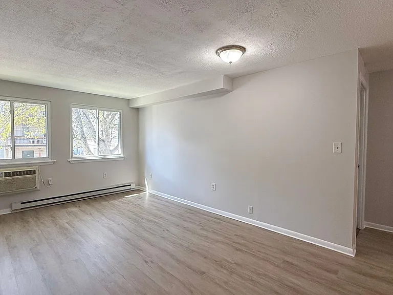 34 Wilson St — Photo 9
