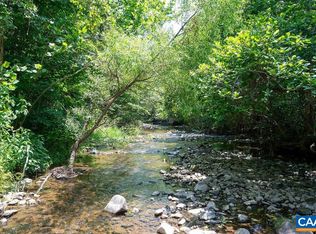 990 Rockfish Valley Hwy, Nellysford, VA 22958