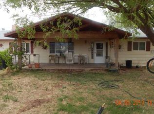 8 Ivy Ln, La Luz, NM 88337